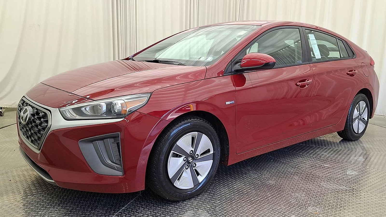 Used 2020 Hyundai Ioniq Blue FWD image 10