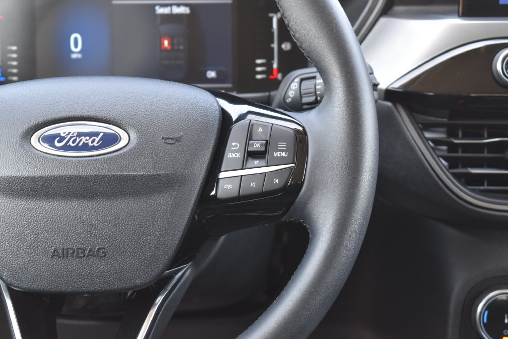 Certified 2023 Ford Escape Active AWD/4WD image 18