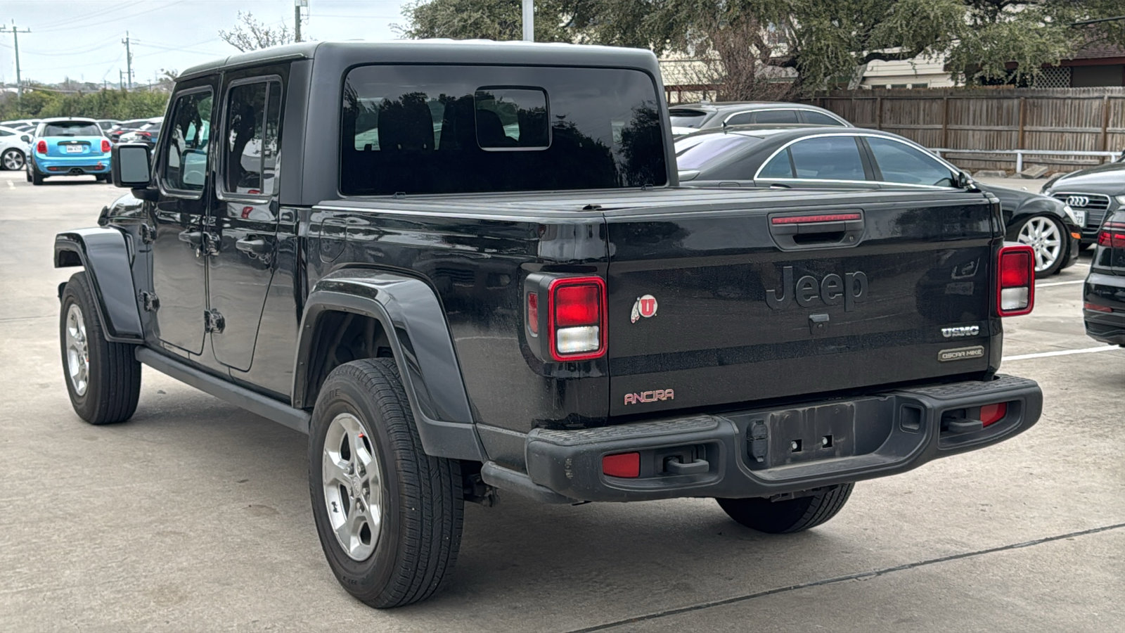 Used 2021 Jeep Gladiator Sport image 5