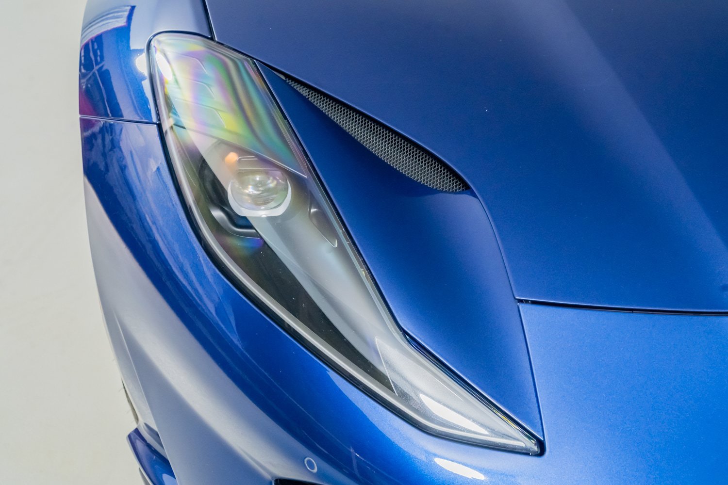 Certified 2020 Ferrari 812 Superfast RWD image 32