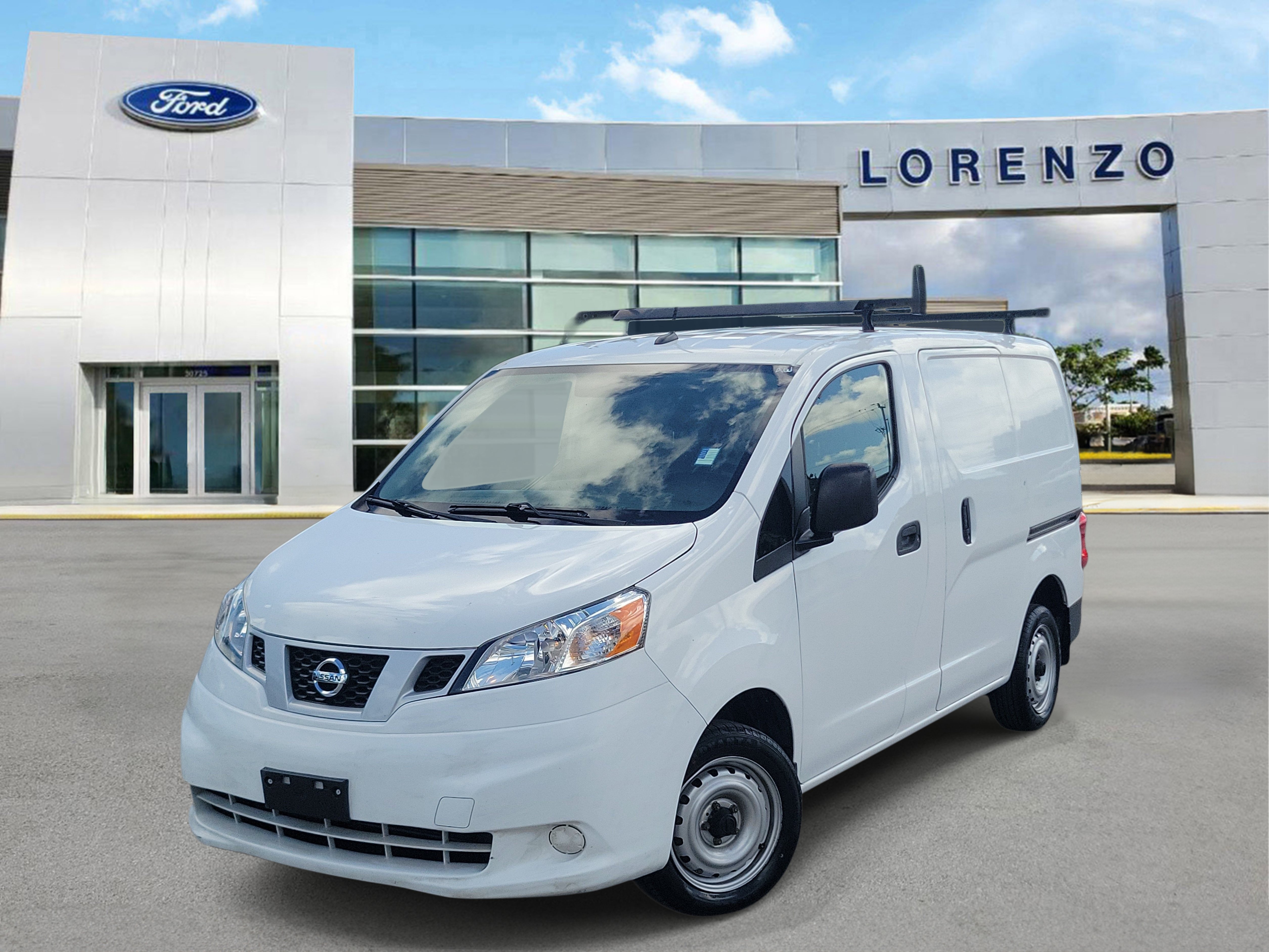 Used 2020 Nissan NV200 S FWD image 1