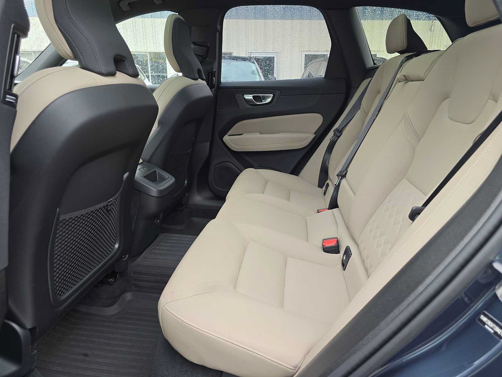 Used 2026 Volvo XC60 B5 Plus w/ Protection Package Premier AWD/4WD image 15