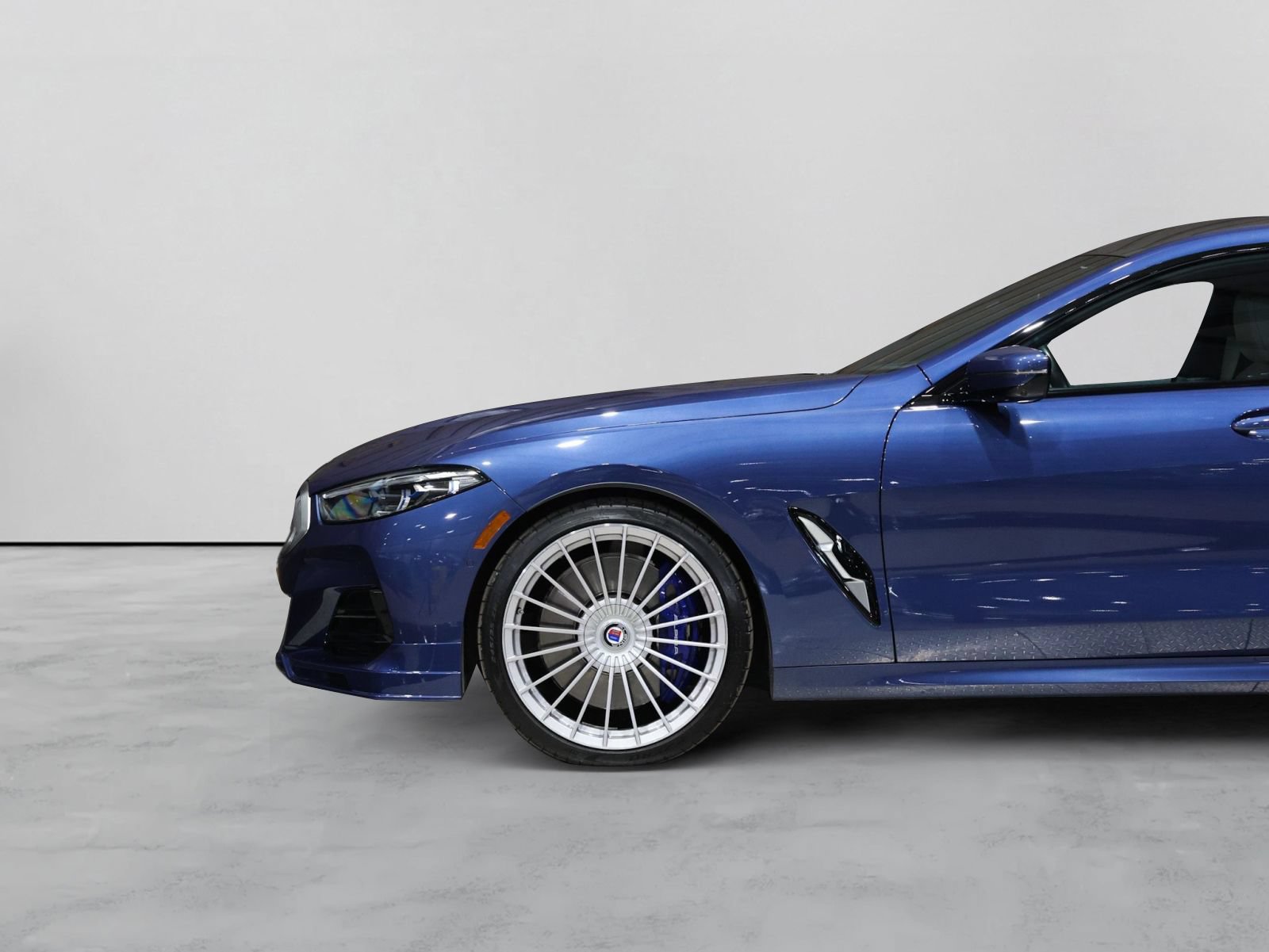 Used 2023 BMW ALPINA B8 xDrive Gran Coupe AWD/4WD image 10