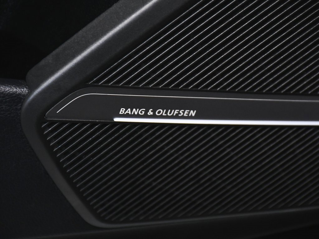 Used 2025 Audi SQ5 Premium Plus image 11