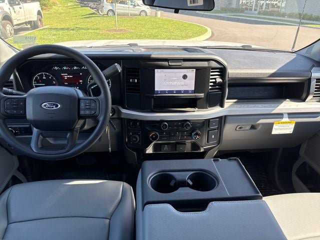 New 2026 Ford F350 XL w/ XL Chrome Package AWD/4WD image 13