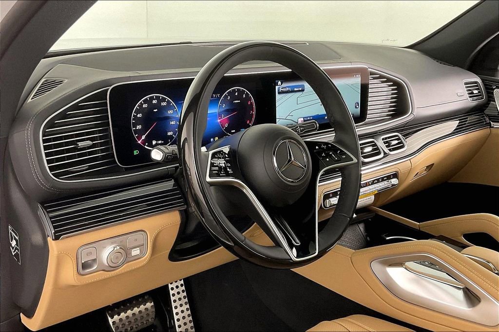 New 2026 Mercedes-Benz GLS 450 4MATIC image 6