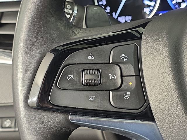 Used 2024 Buick Enclave Avenir w/ Avenir Technology Package image 30