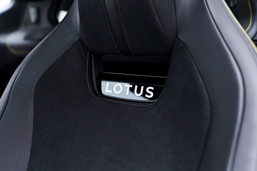 Used 2025 Lotus Emira RWD image 52