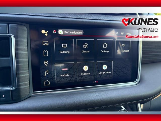 Used 2022 GMC Yukon Denali w/ Denali Premium Package image 40