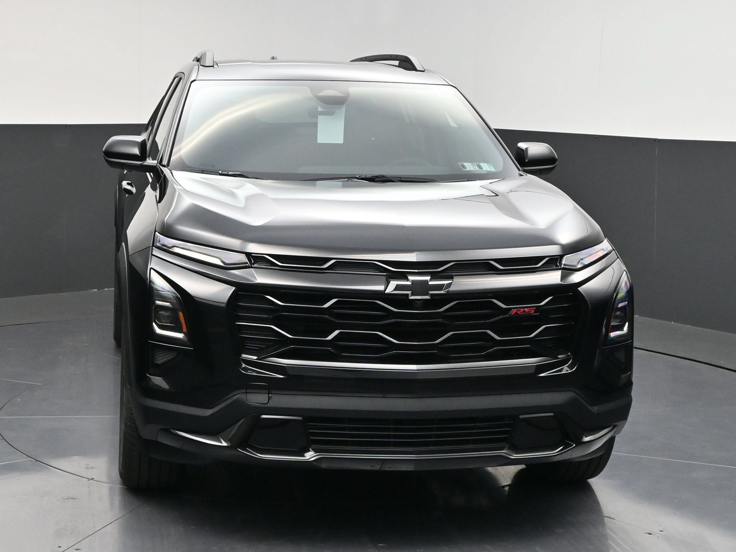 New 2027 Chevrolet Equinox RS AWD/4WD image 3
