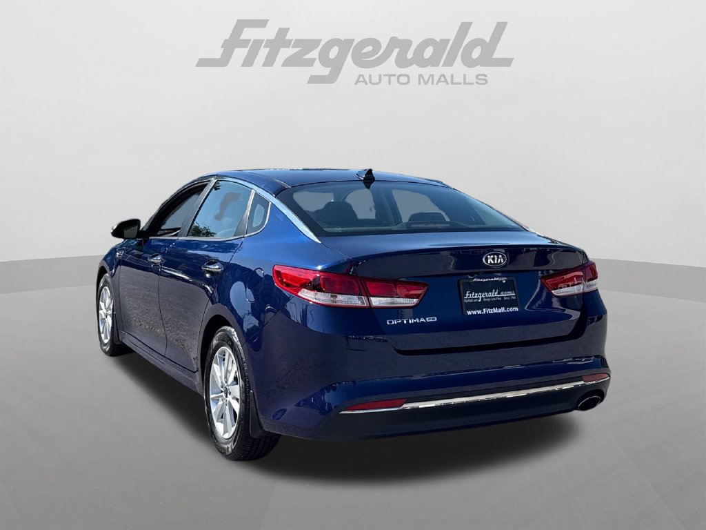 Used 2017 Kia Optima LX FWD image 7