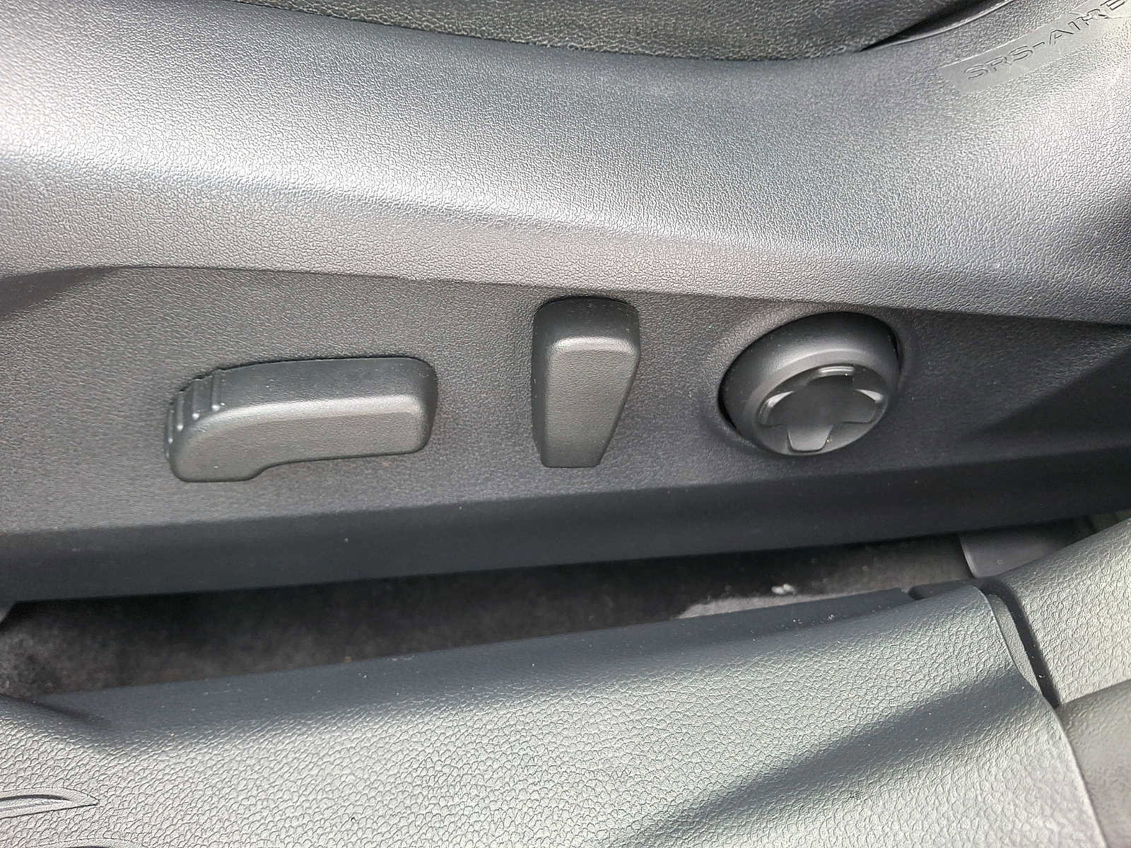 Used 2023 Subaru Outback Limited AWD/4WD image 11