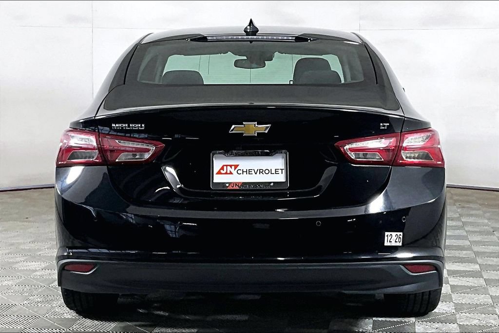 Used 2020 Chevrolet Malibu LT FWD image 3