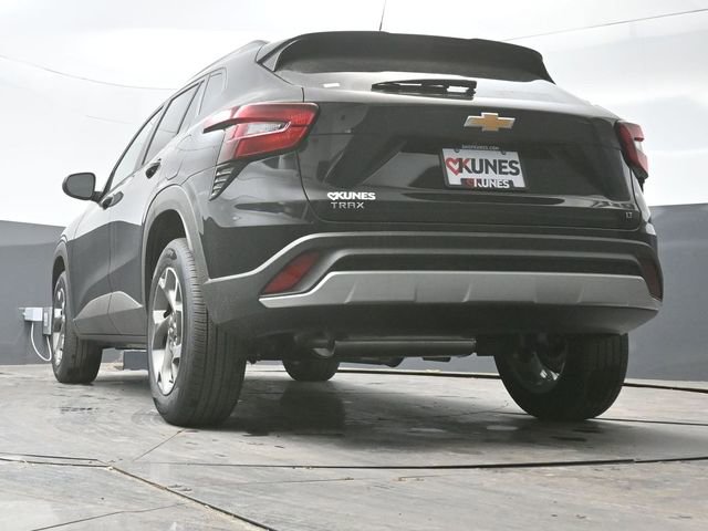 New 2026 Chevrolet Trax LT w/ Driver Confidence Package FWD image 46