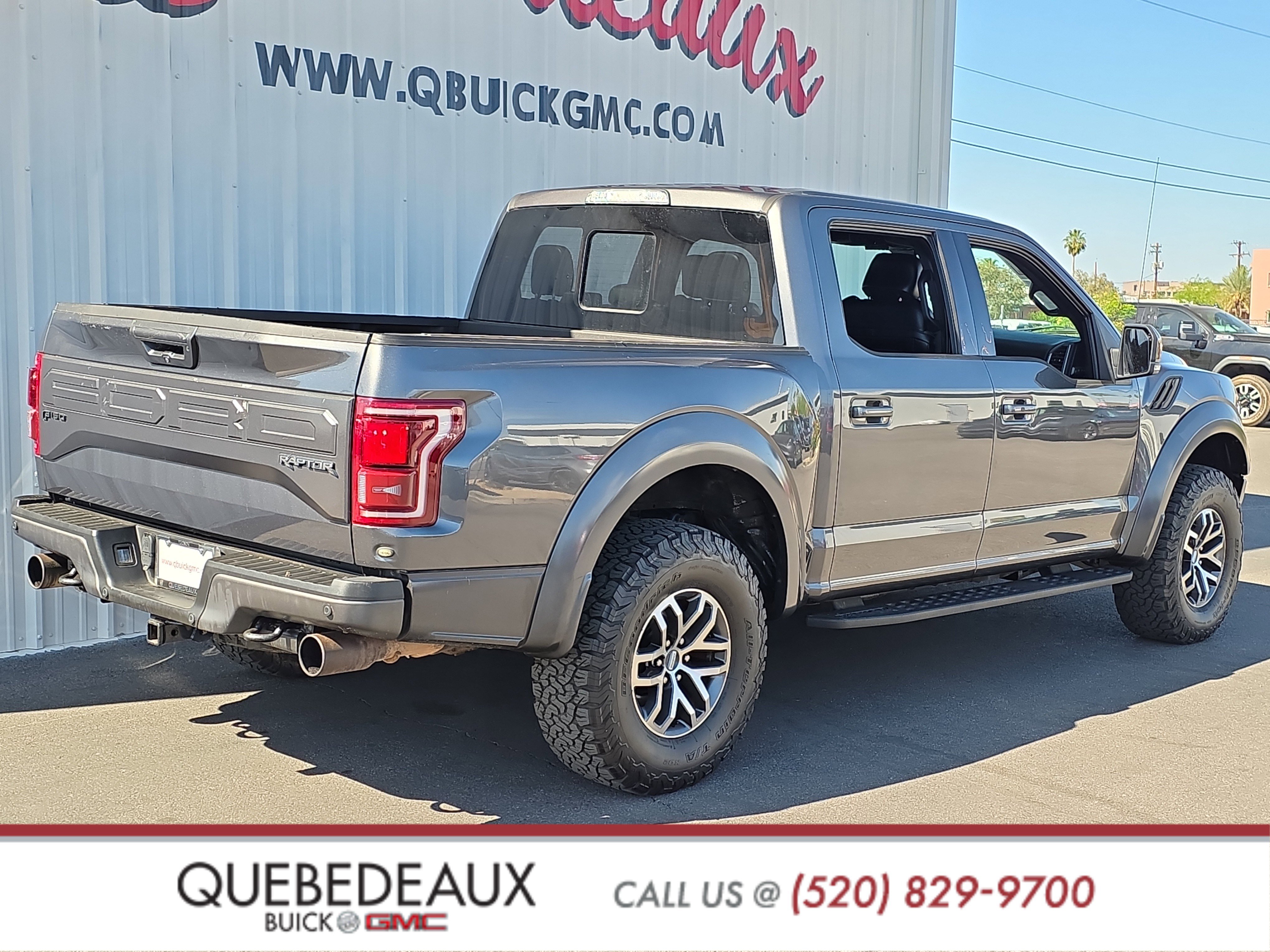 Used 2017 Ford F150 Raptor w/ Equipment Group 802A Luxury AWD/4WD image 8