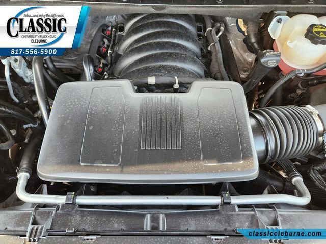 Used 2025 Chevrolet Suburban LT w/ Comfort Package AWD/4WD image 31