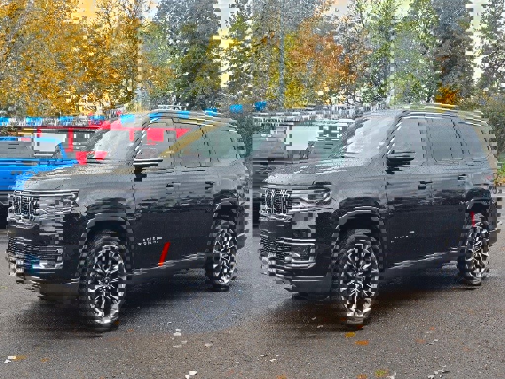 Used 2022 Jeep Wagoneer Series III w/ Premium Group I image 1