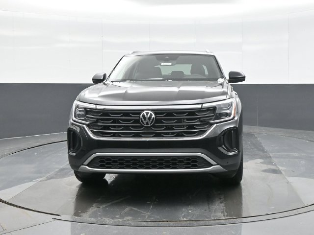 New 2026 Volkswagen Atlas Cross Sport SE AWD/4WD image 2