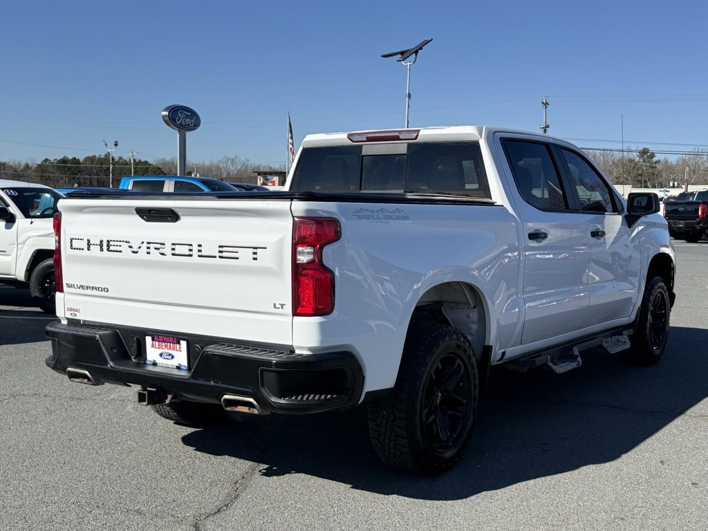 Used 2020 Chevrolet Silverado 1500 LT Trail Boss image 3