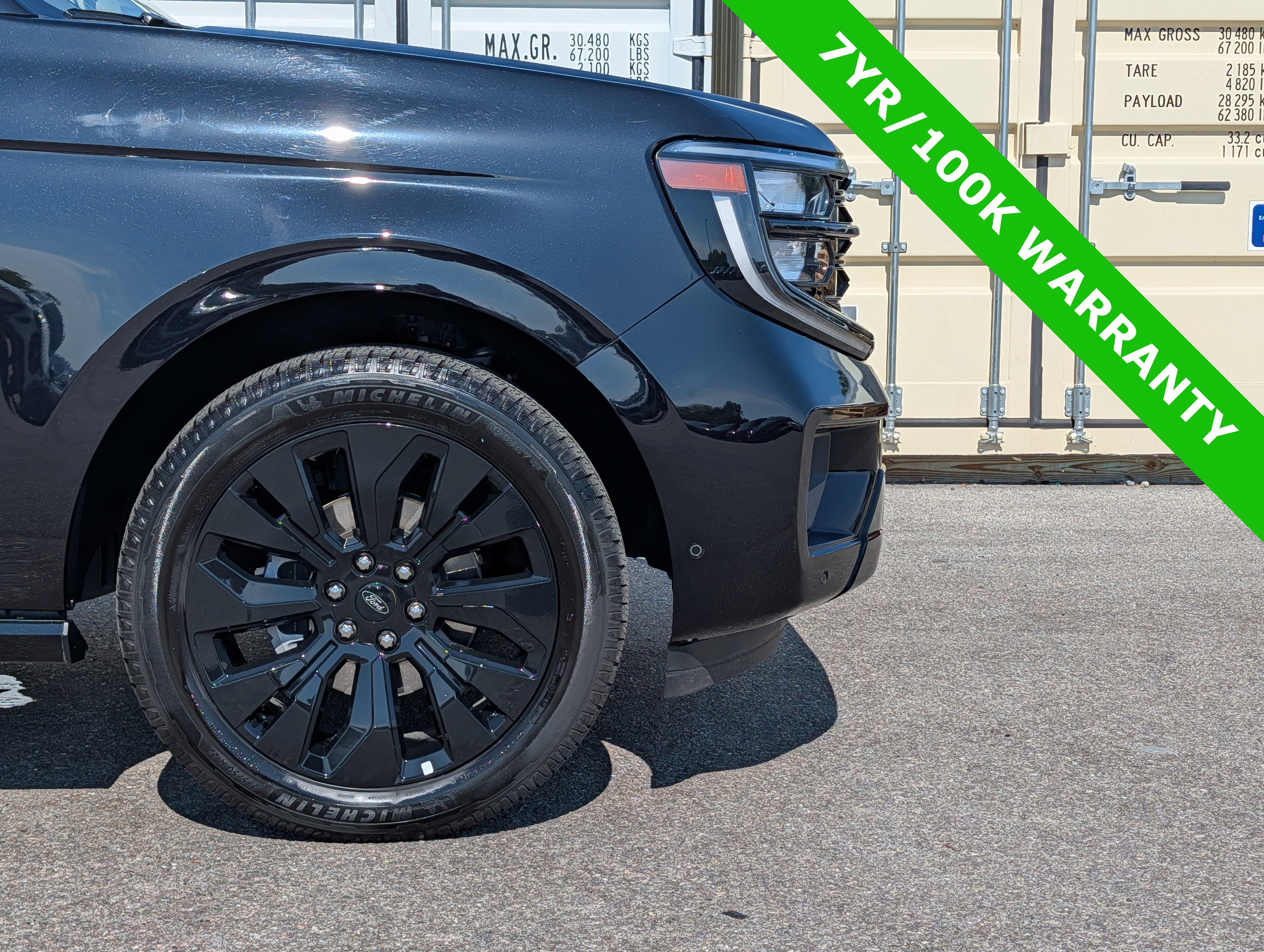 Used 2025 Ford Expedition Max Platinum w/ Stealth Appearance Package AWD/4WD image 11
