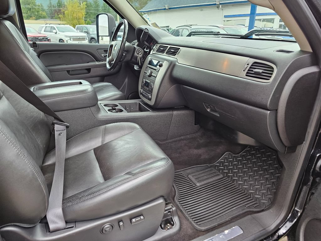 Used 2012 Chevrolet Silverado 3500 LTZ w/ LTZ Plus Package AWD/4WD image 13