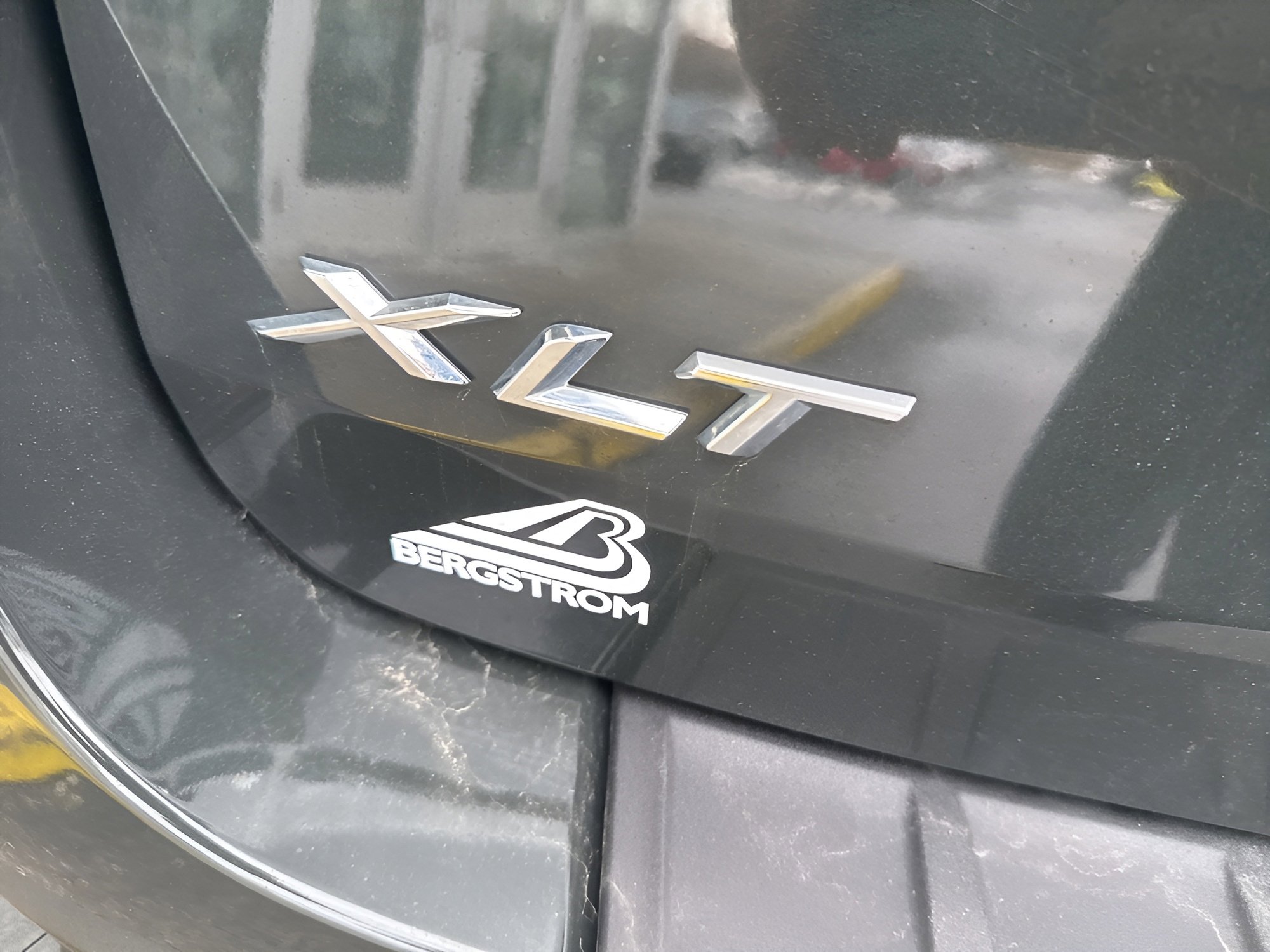 Certified 2023 Ford Explorer XLT w/ Equipment Group 202A image 22