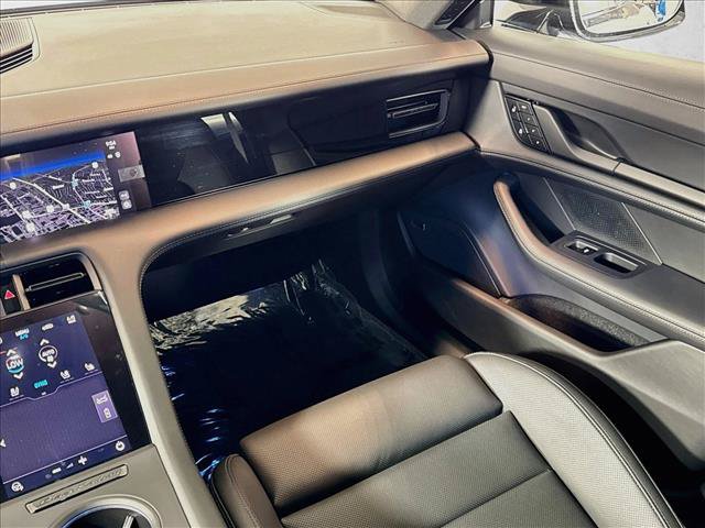 New 2026 Porsche Taycan AWD/4WD image 21