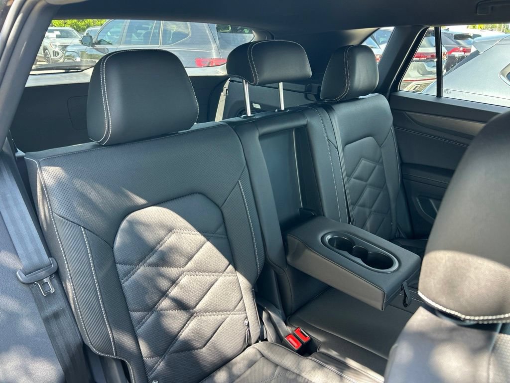 New 2026 Volkswagen Atlas Cross Sport SE FWD image 47
