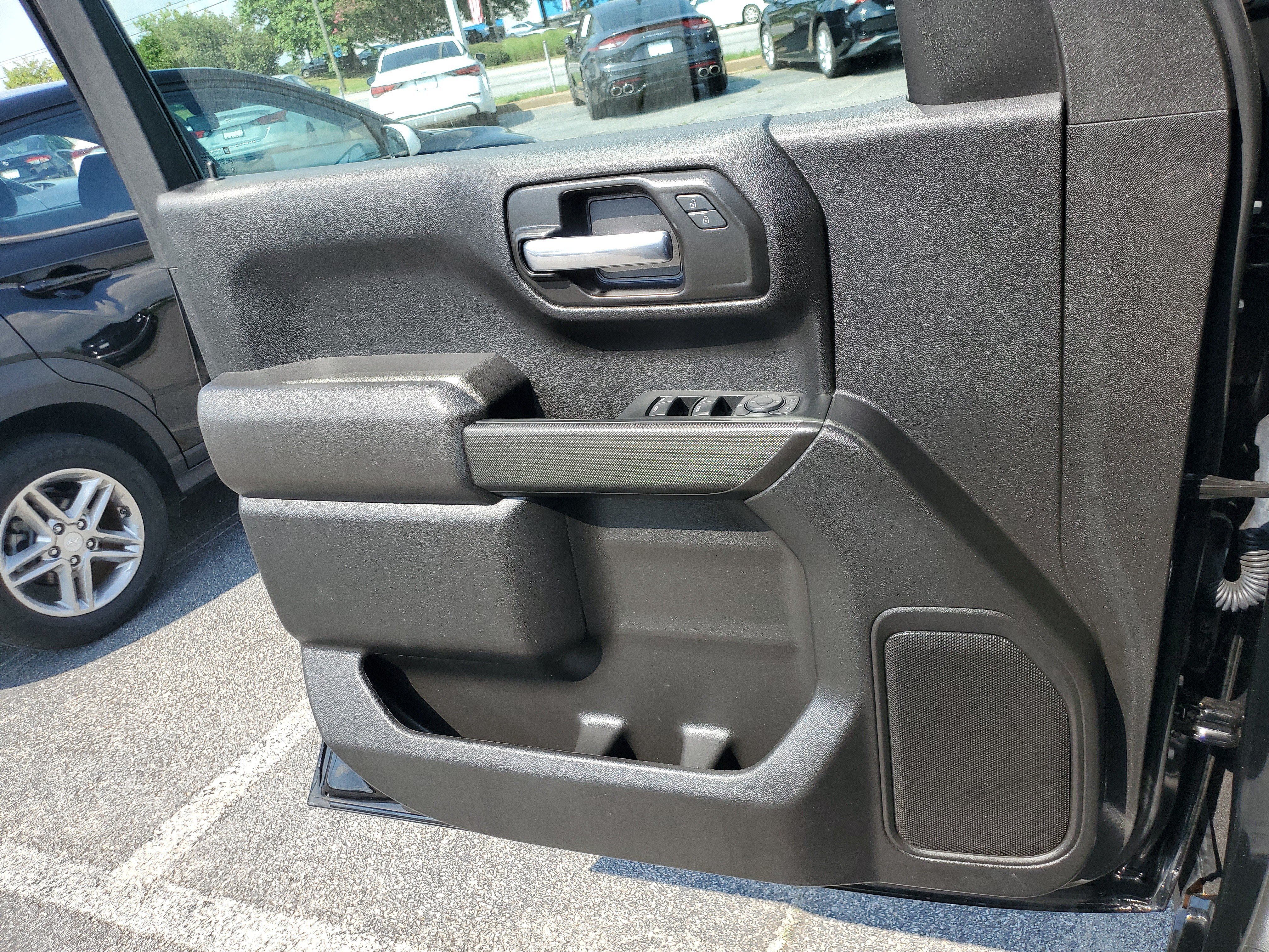 Used 2024 Chevrolet Silverado 1500 Custom RWD image 29