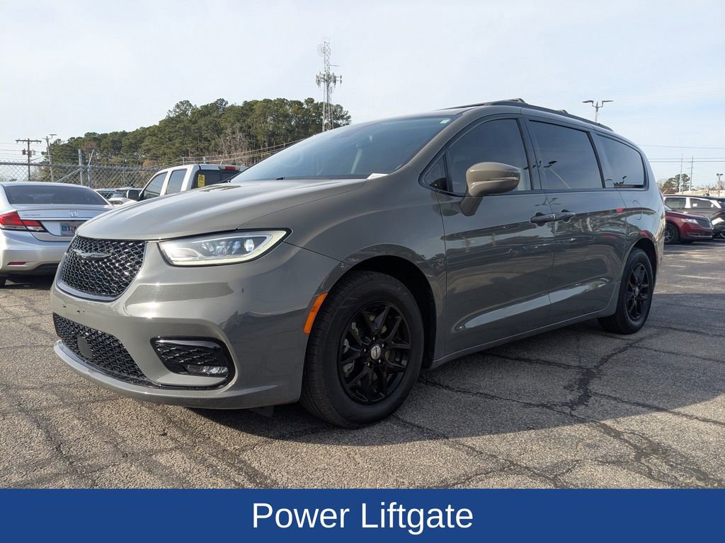 Used 2022 Chrysler Pacifica Touring-L image 8