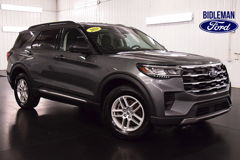 Used 2025 Ford Explorer Active
