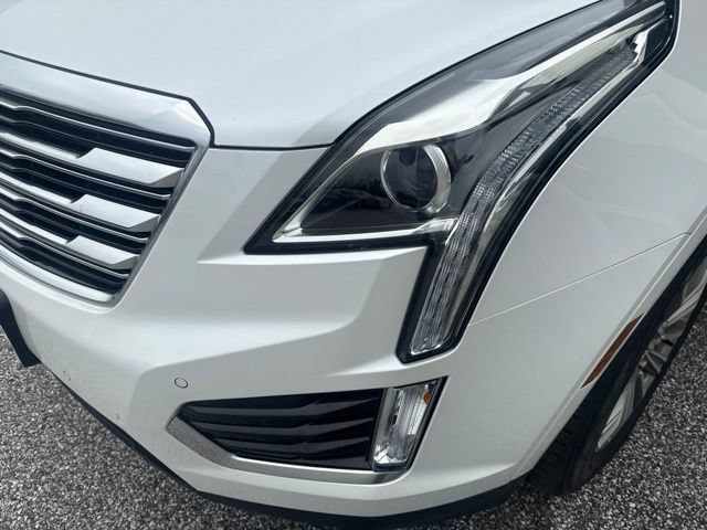 Certified 2019 Cadillac XT5 Luxury w/ Trailering Package AWD/4WD image 12