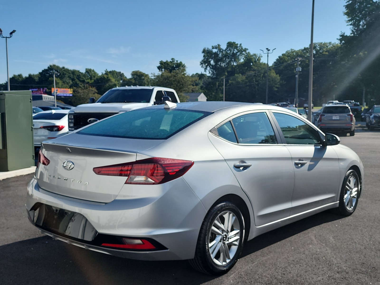 Used 2020 Hyundai Elantra Value Edition FWD image 5