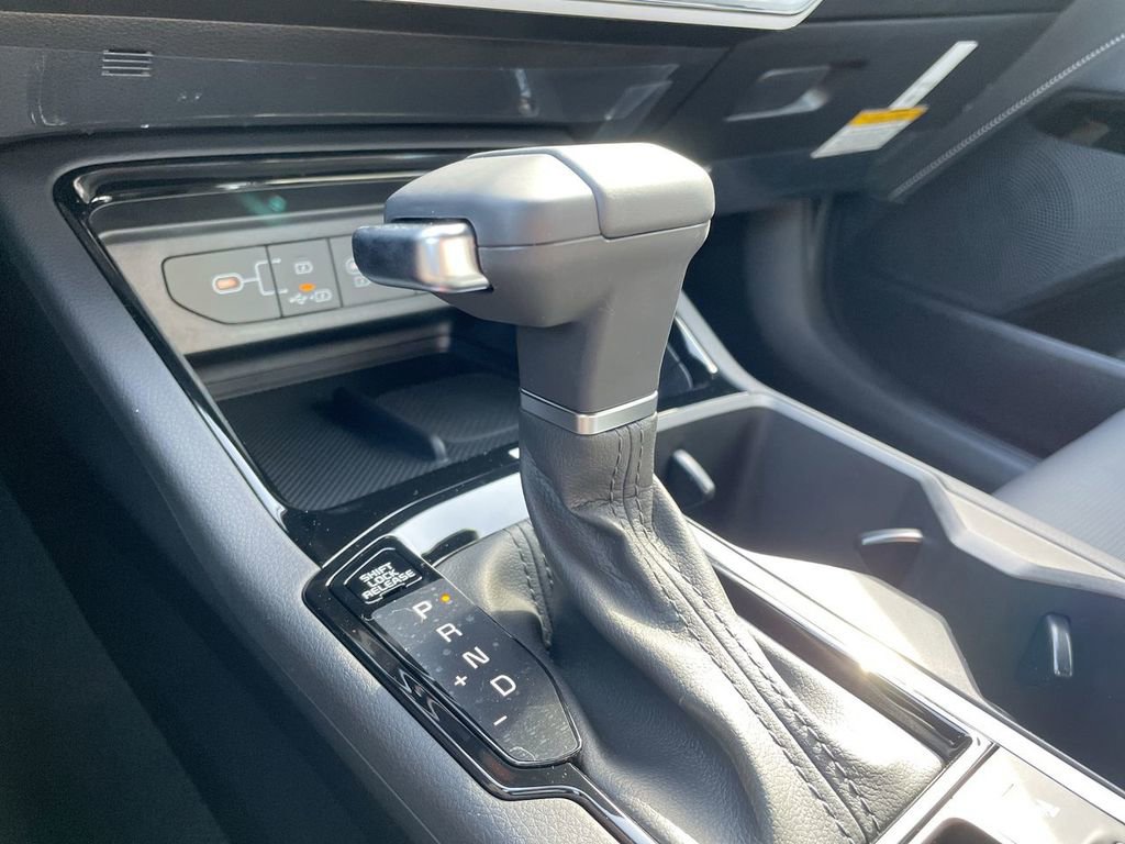 Used 2025 Kia K5 GT-Line image 46