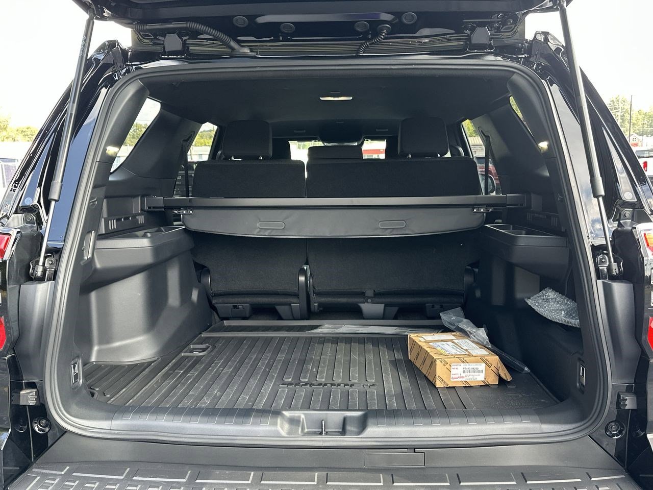 Used 2025 Toyota 4Runner SR5 image 27