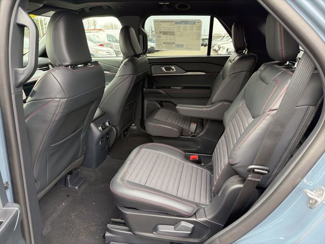 New 2026 Ford Explorer ST-Line image 8