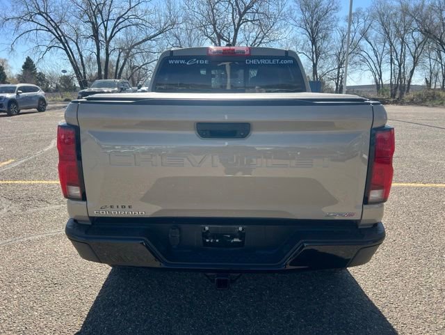 Used 2023 Chevrolet Colorado ZR2 AWD/4WD image 7