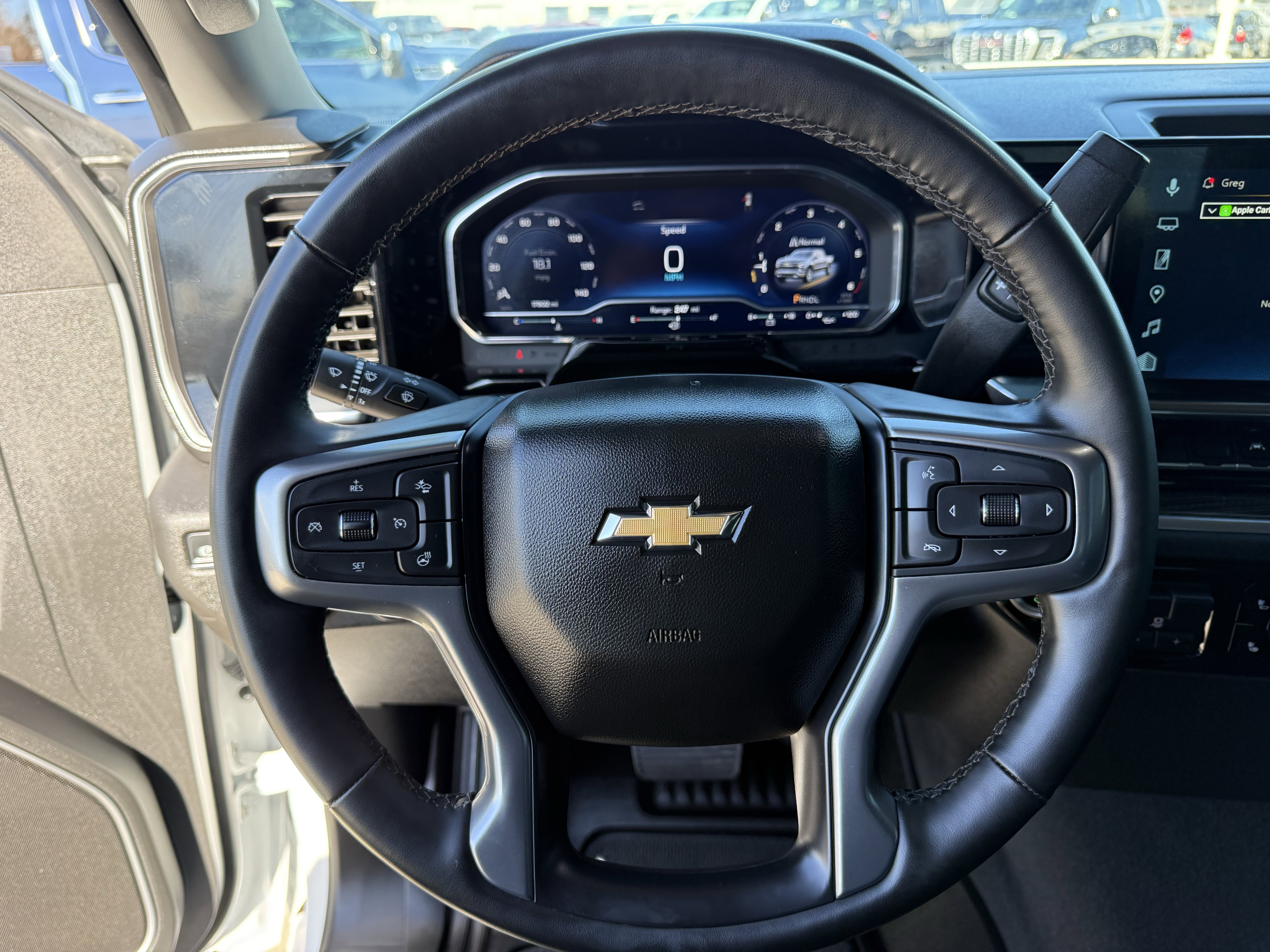 Used 2025 Chevrolet Silverado 1500 LT w/ Leather Package image 14