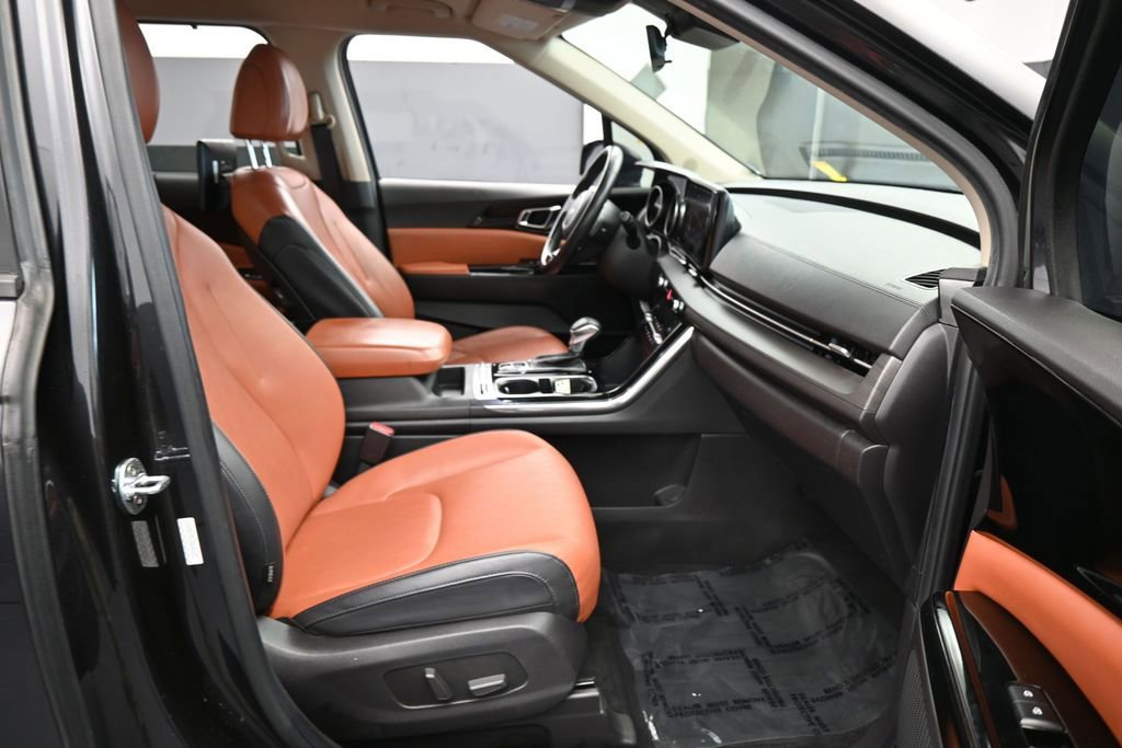 Used 2022 Kia Carnival SX FWD image 51