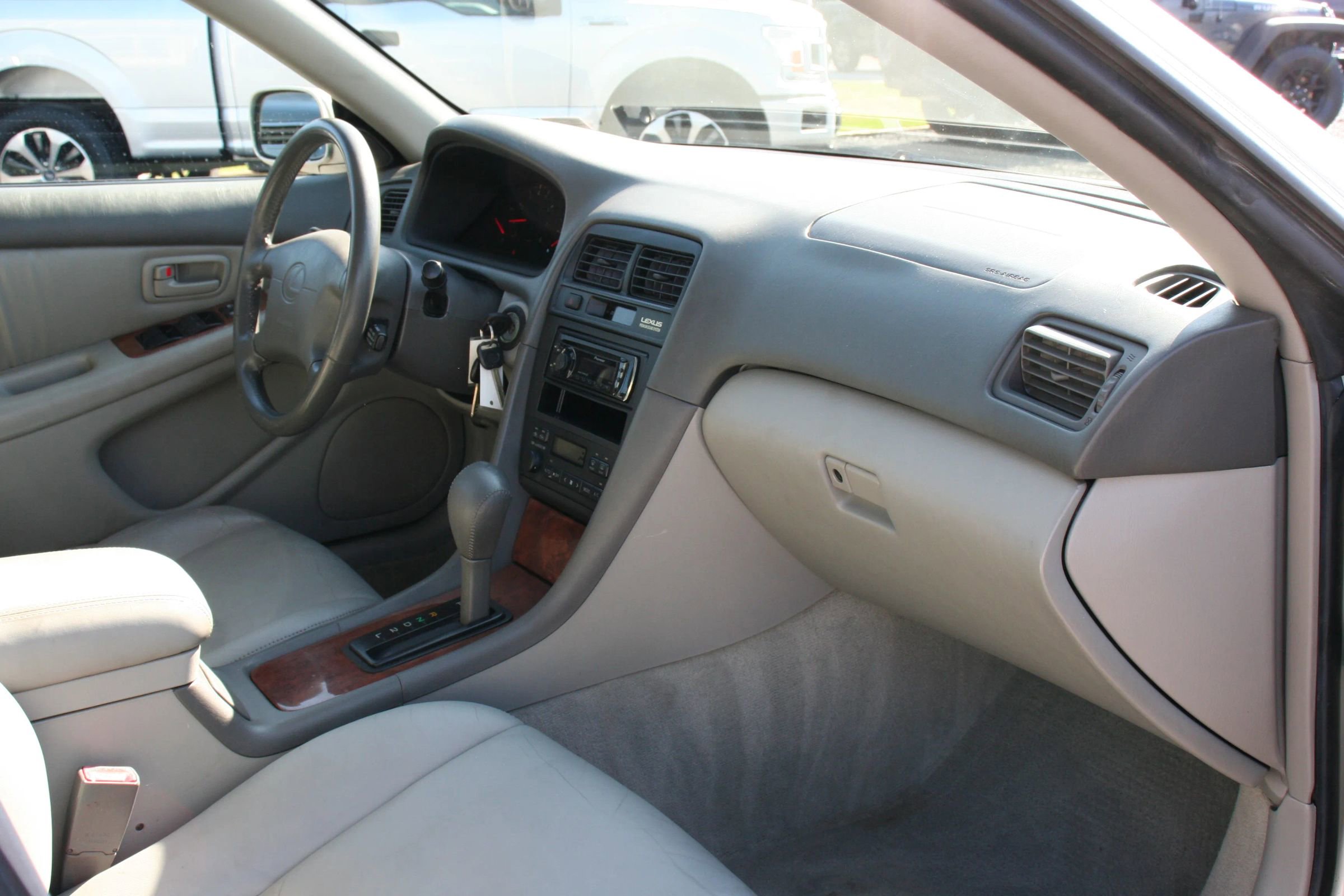 Used 1999 Lexus ES 330 FWD image 13