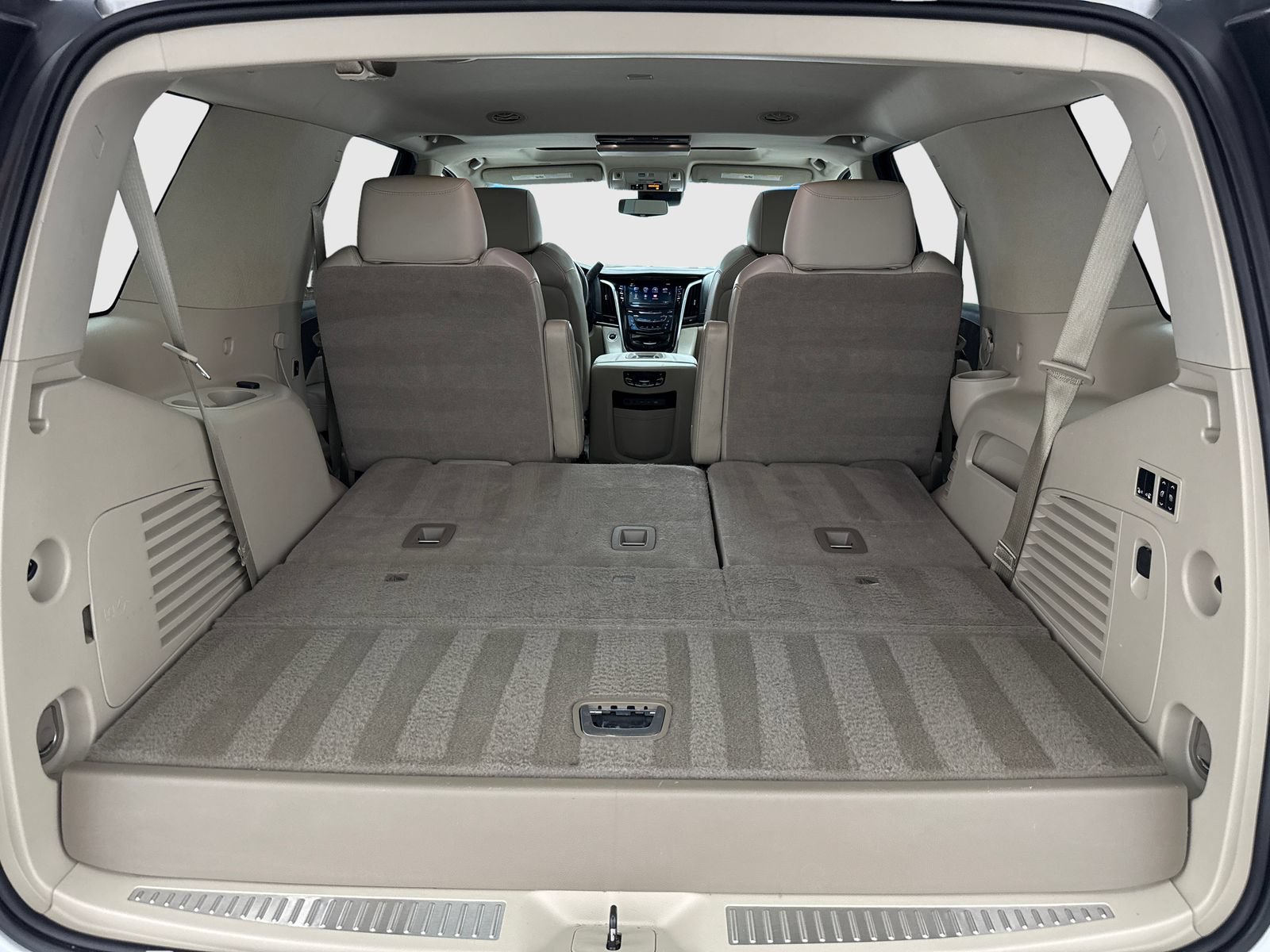 Used 2018 Cadillac Escalade Luxury RWD image 50