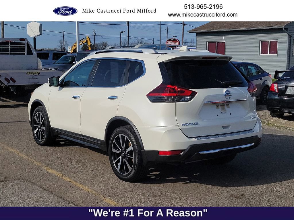 Used 2018 Nissan Rogue SL w/ Premium Package image 3