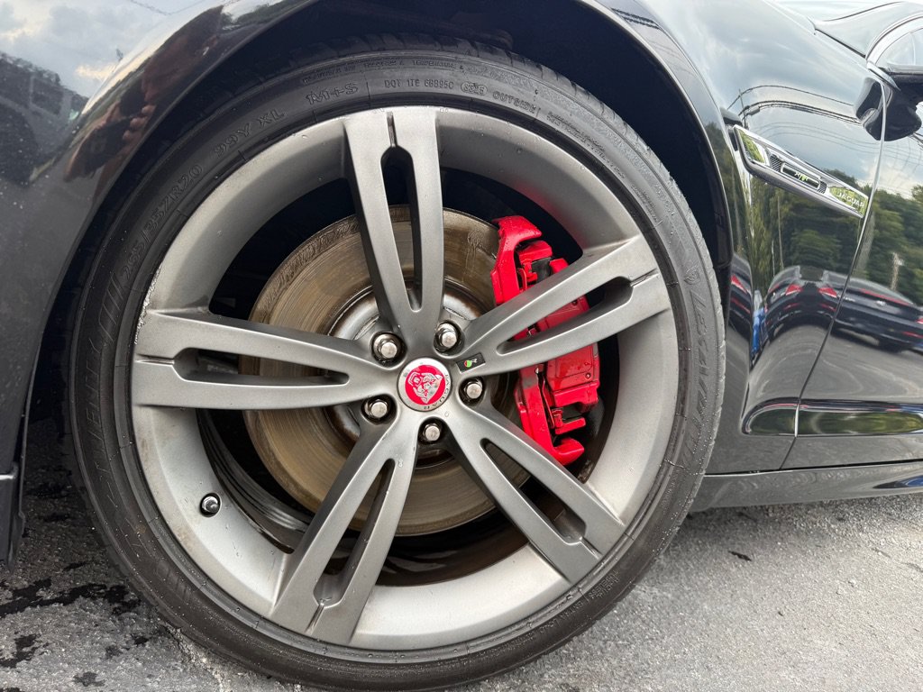 Used 2014 Jaguar XJ R LWB RWD image 30