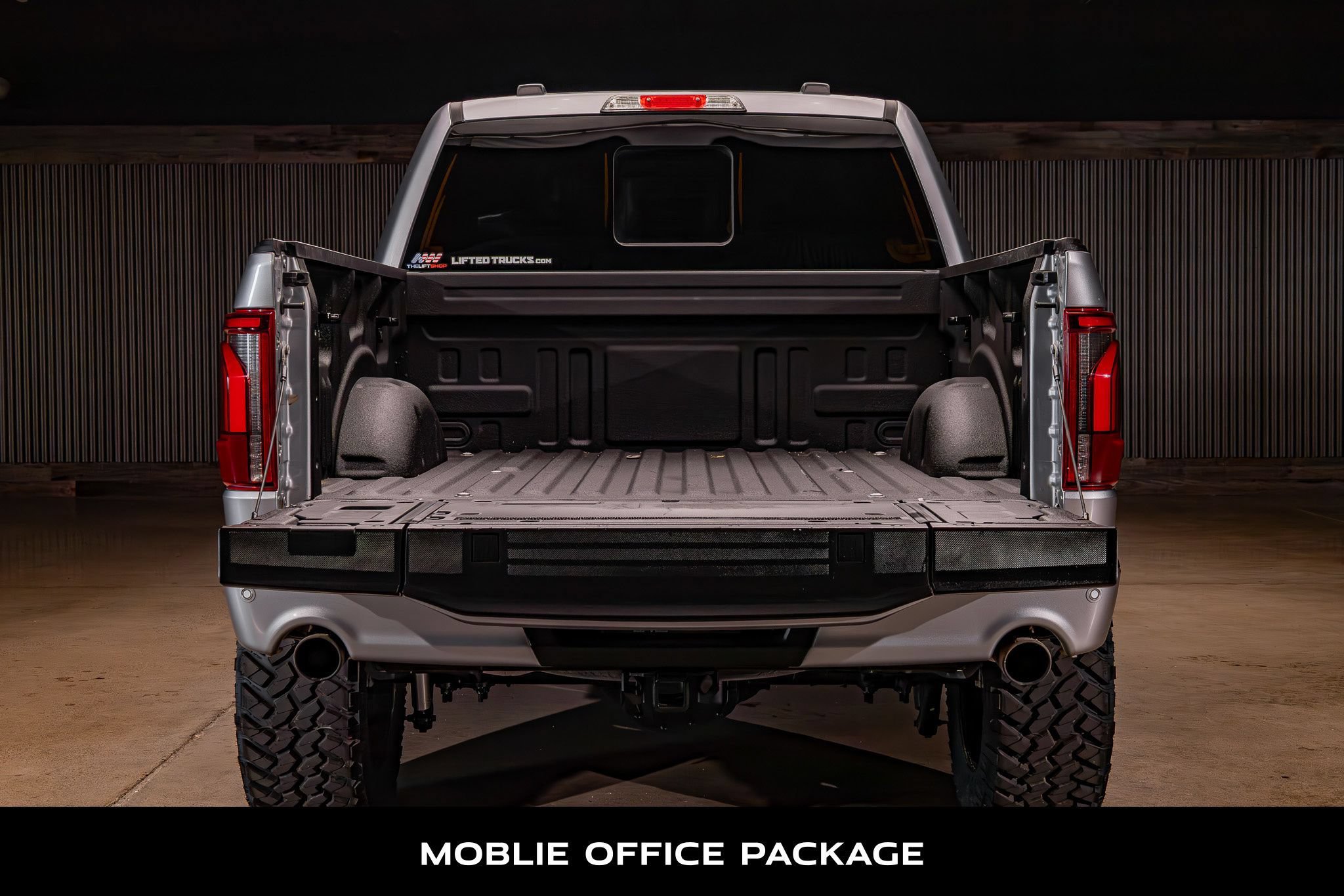 Used 2024 Ford F150 Lariat w/ Bed Utility Package AWD/4WD image 9