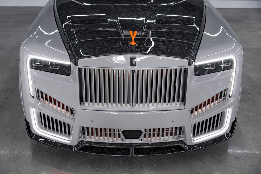 Used 2026 Rolls-Royce Cullinan AWD/4WD image 29