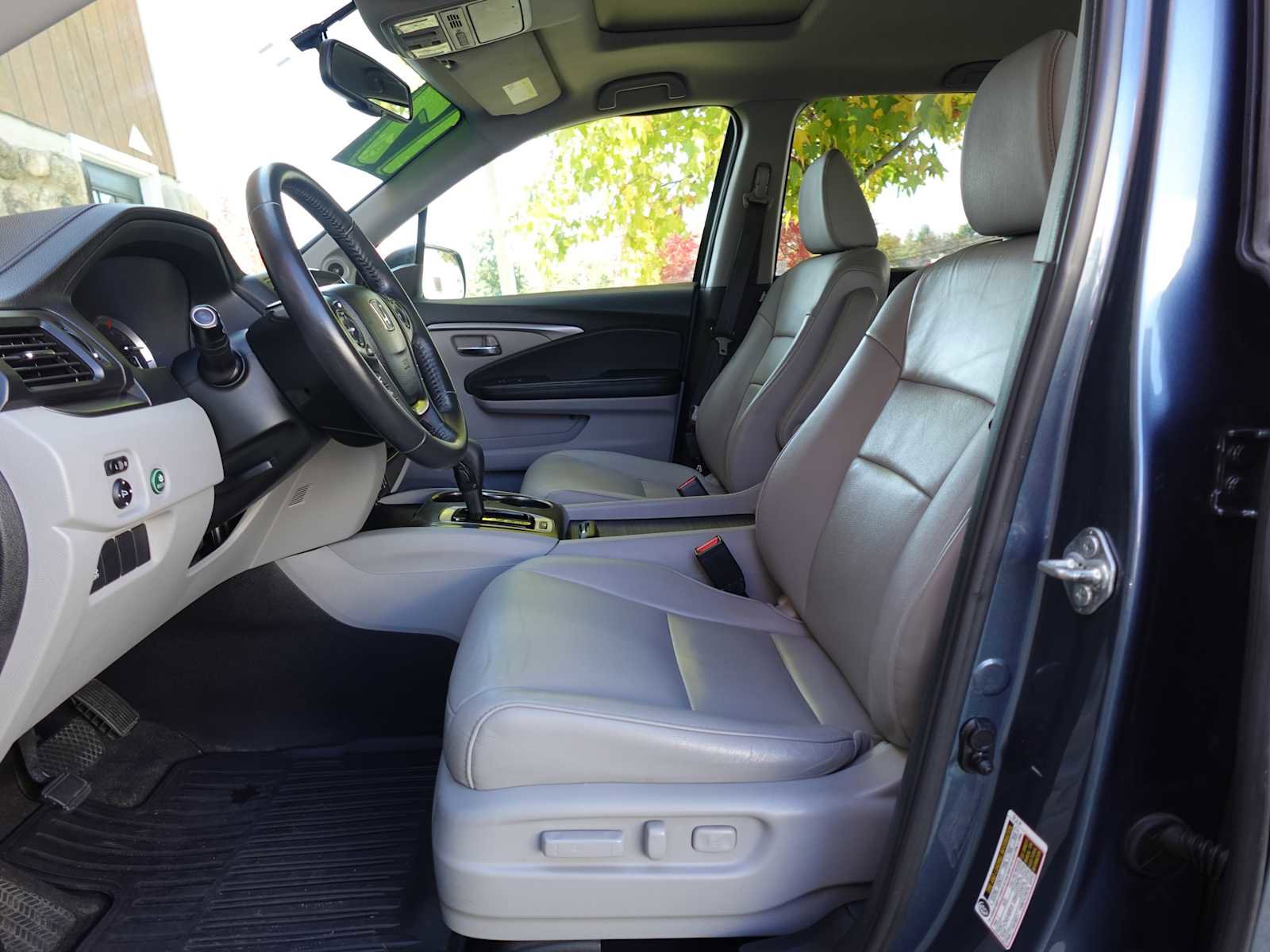 Certified 2017 Honda Pilot EX-L image 12