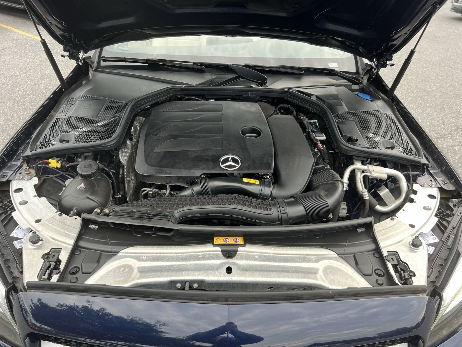 Used 2023 Mercedes-Benz C 300 4MATIC Cabriolet image 25