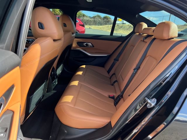 Used 2022 BMW 330i Sedan w/ Driving Assistance Package RWD image 14