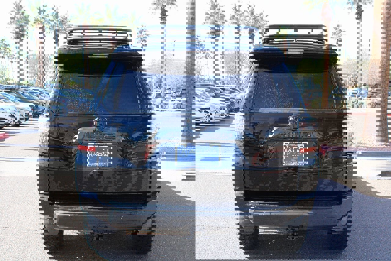 Used 2019 Toyota 4Runner TRD Off-Road Premium image 4