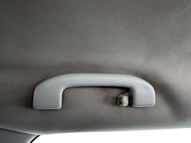 Used 2015 Nissan Rogue SV FWD image 40